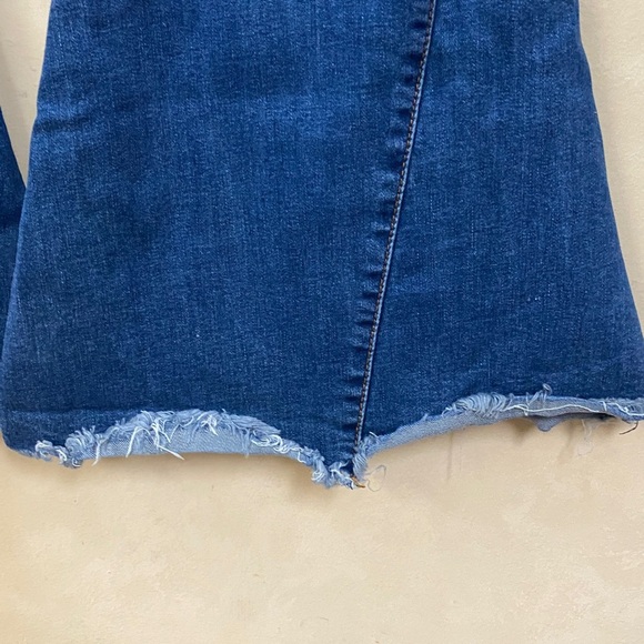 Lucky & Blessed Mid Rise Flare Jeans Size 8 - Picture 7 of 10